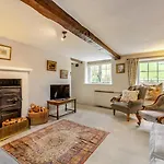 펜션 4 Bed In Hawkshead Oc-llh02 *
