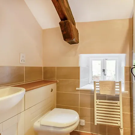 4 Bed In Near And Far Sawrey Llh02 Near Sawrey