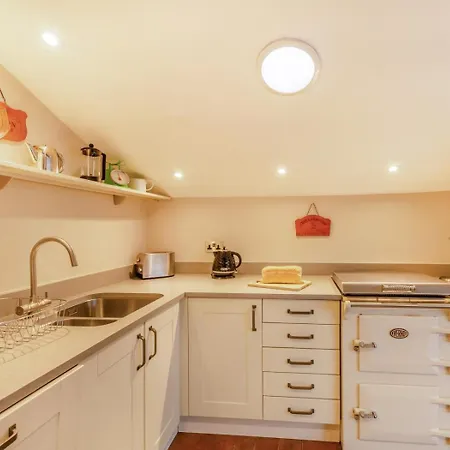 4 Bed In Hawkshead Oc-llh02 بيت للعطل *