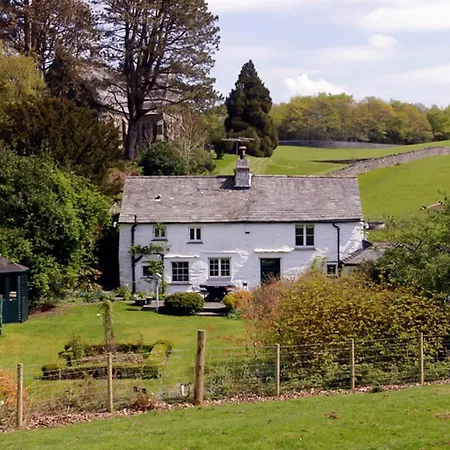 4 Bed In Hawkshead Oc-llh02 Near Sawrey