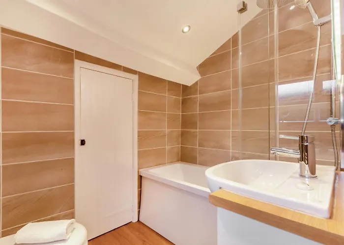 4 Bed In Hawkshead Oc-llh02